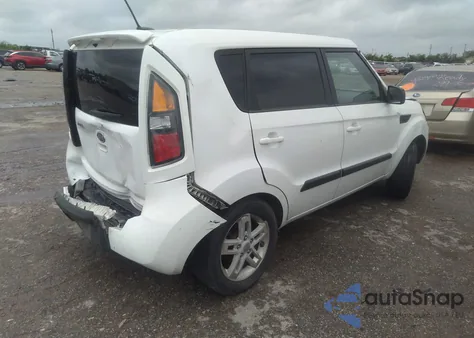 2011 Kia Soul + from USA, damaged, VIN KNDJT2A28B7349053